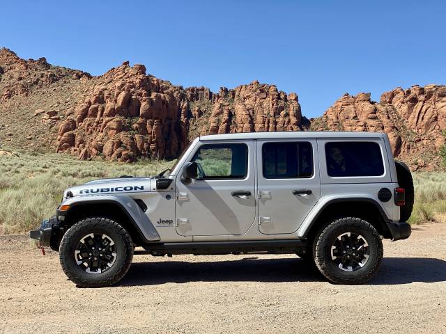 2024 Jeep Wrangler 