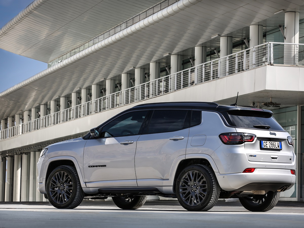 2022 jeep compass